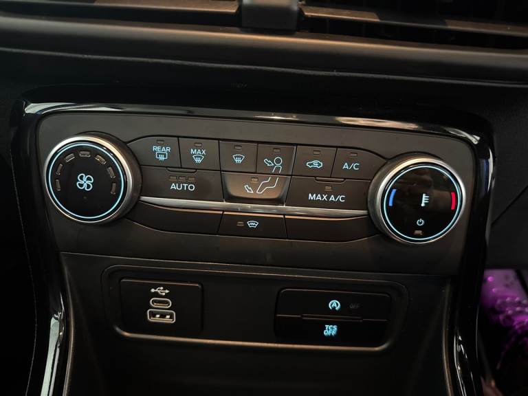 2022 Ford Ecosport 1.0 EcoBoost 125 Titanium 5dr Hatchback Petrol Manual