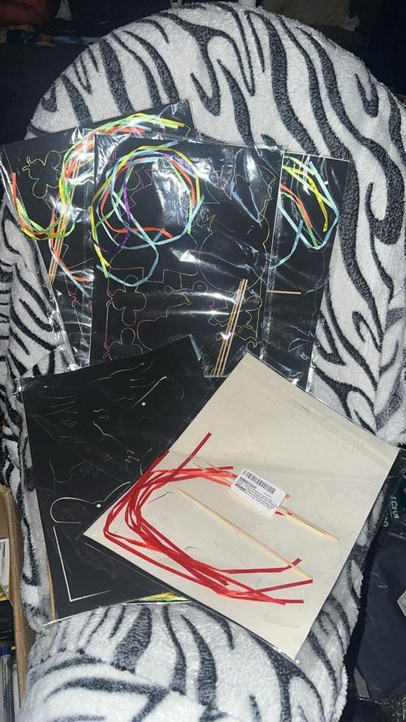 image for Christmas scratch and hang pack with ribbon