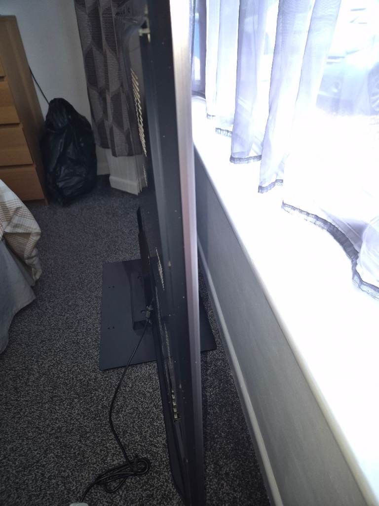 Panasonic top of the range 65 inch Neo plasma FULL HD 1080P TV -AS NEW 