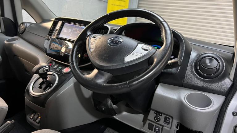 2016 Nissan eNV200 Evalia Tekna Auto 5dr (Rapid Plus, 7 Seat) MPV Electric Automatic