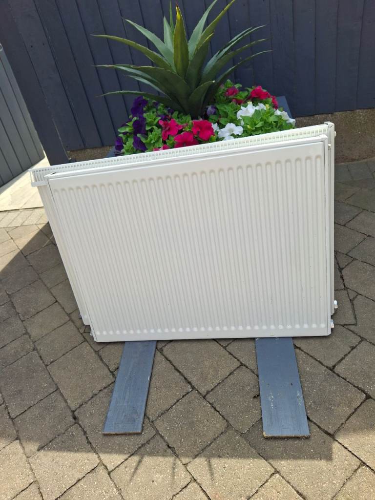 Single Panel Radiators  800 x 600 & 900 x 600