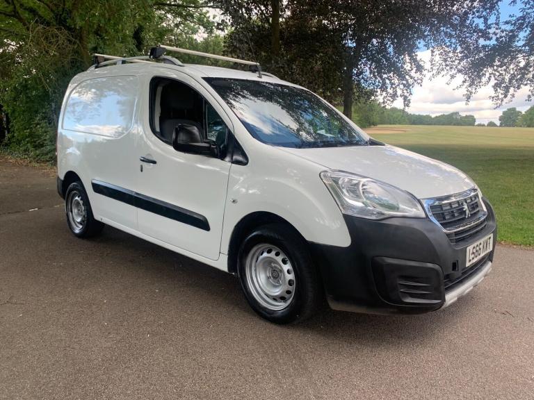 2017 Peugeot Partner BLUE HDI SE L1 850 Panel Van Diesel Automatic