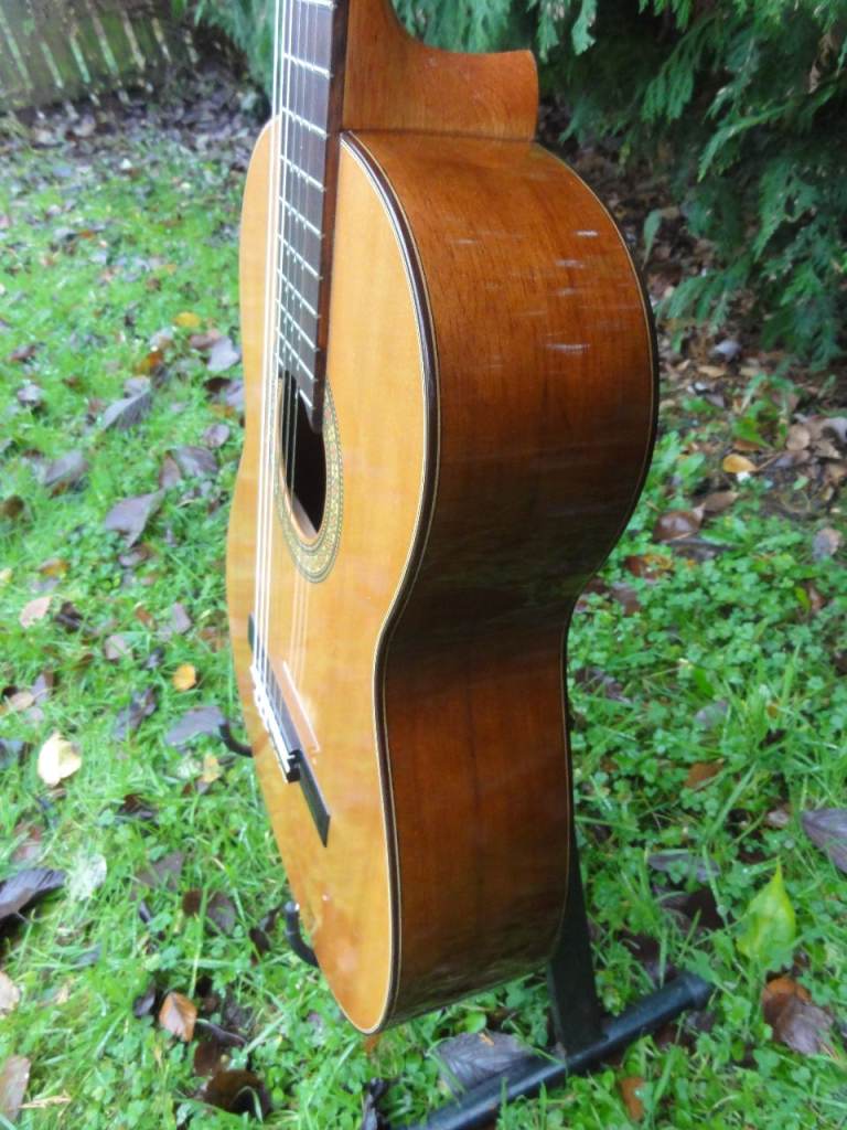 Vintage Takeharu Classical Spanish Guitar - Wonderful condition - Set Up - Japan