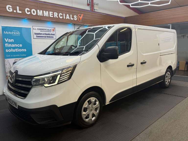 2023 Renault Trafic 2.0 dCi Blue LL30 Business+ Panel Van 5dr Diesel Manual L2 H1 Euro 6 (s/s)  P...