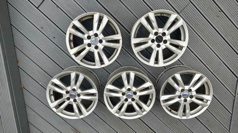 5x Volvo MK3 alloys in good condition