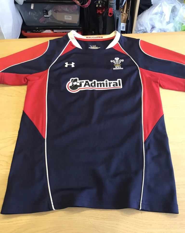 Wales Rugby Union Blue Away Alternate Shirt Under Armour Size YLG