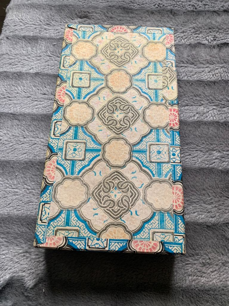 Chinese cups / bowls 