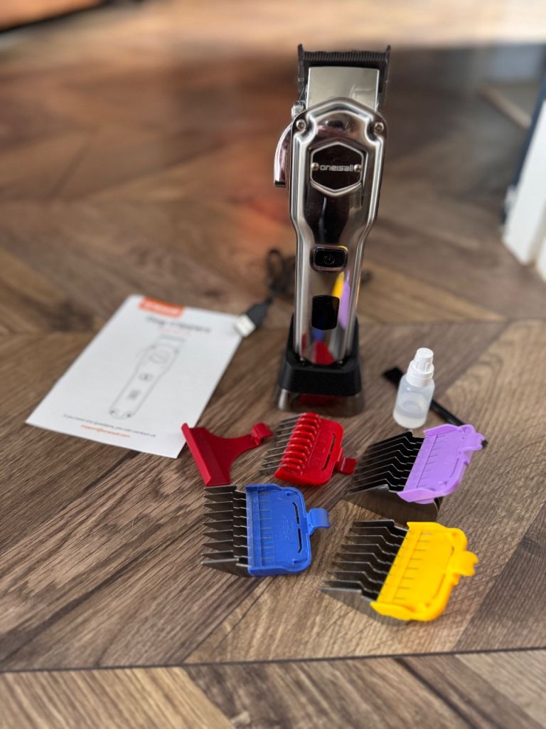 Onesall Dog Grooming Clippers with Charging Dock and Guide Combs