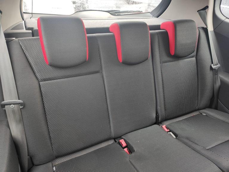 2007 Renault Clio 1.2 16v Rip Curl 3dr HATCHBACK Petrol Manual