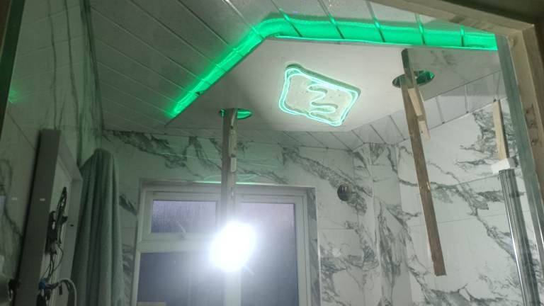 Multi skill painter/house maintenance 