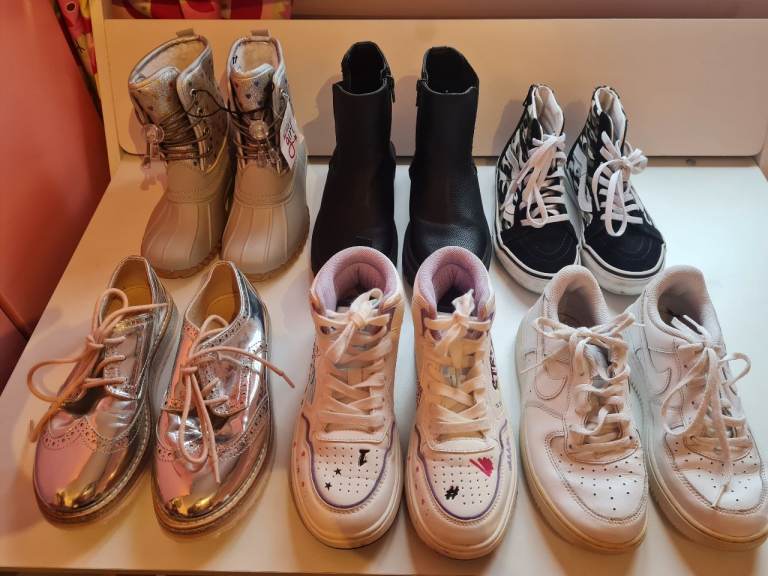 Girls size 1 shoe/boot bundle 