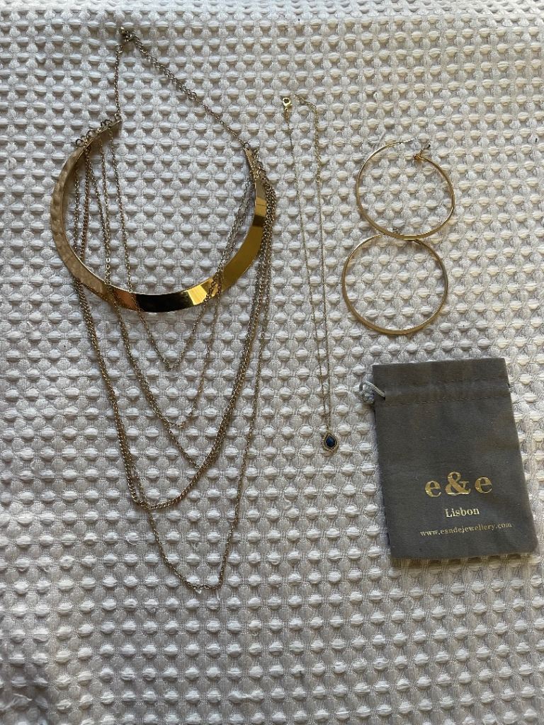 2 Necklaces, Hoop Earrings & Gift Bag