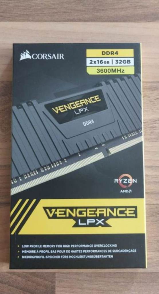 Corsair Vengeance LPX DDR4 RAM