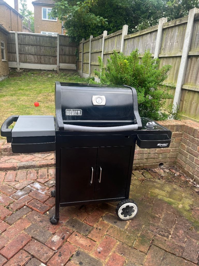 Weber Spirit Gas Grill E210