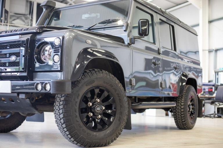 2015 Land Rover Defender XS Utility Wagon TDCi [2.2] PANEL VAN DIESEL Manual