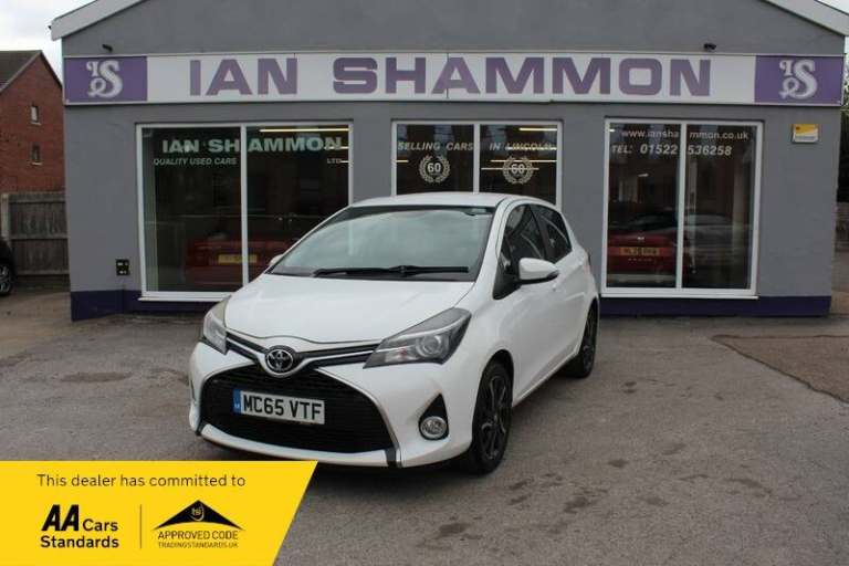 2015 Toyota Yaris 1.3 VVT-I DESIGN