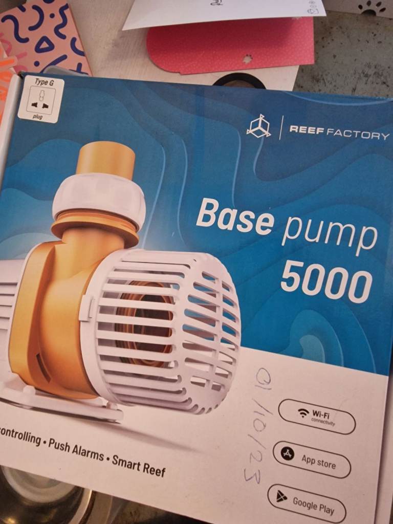Reef factory base pump 5000 aquarium pump