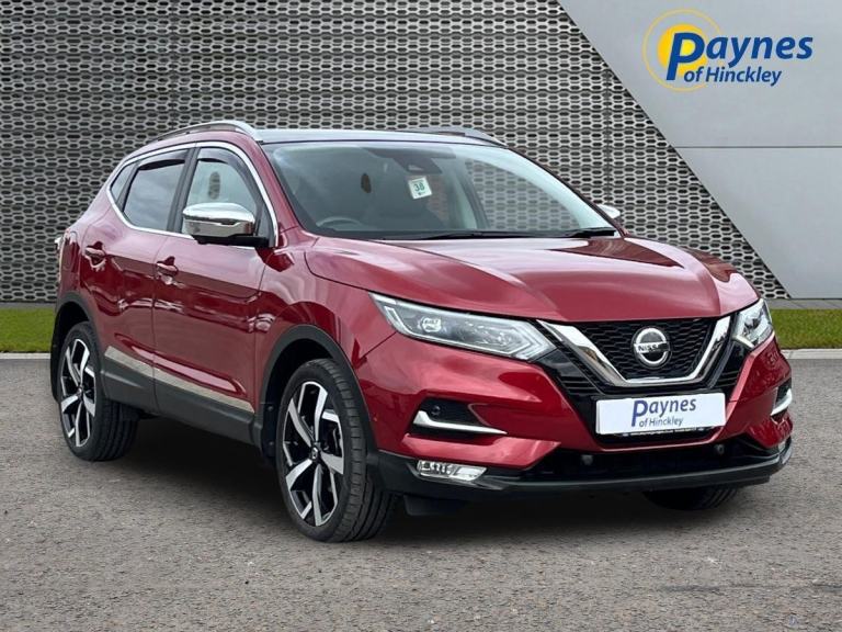 2019 Nissan Qashqai 1.5 dCi Tekna Euro 6 (s/s) 5dr 6 Speed in Red VERY LOW MILES