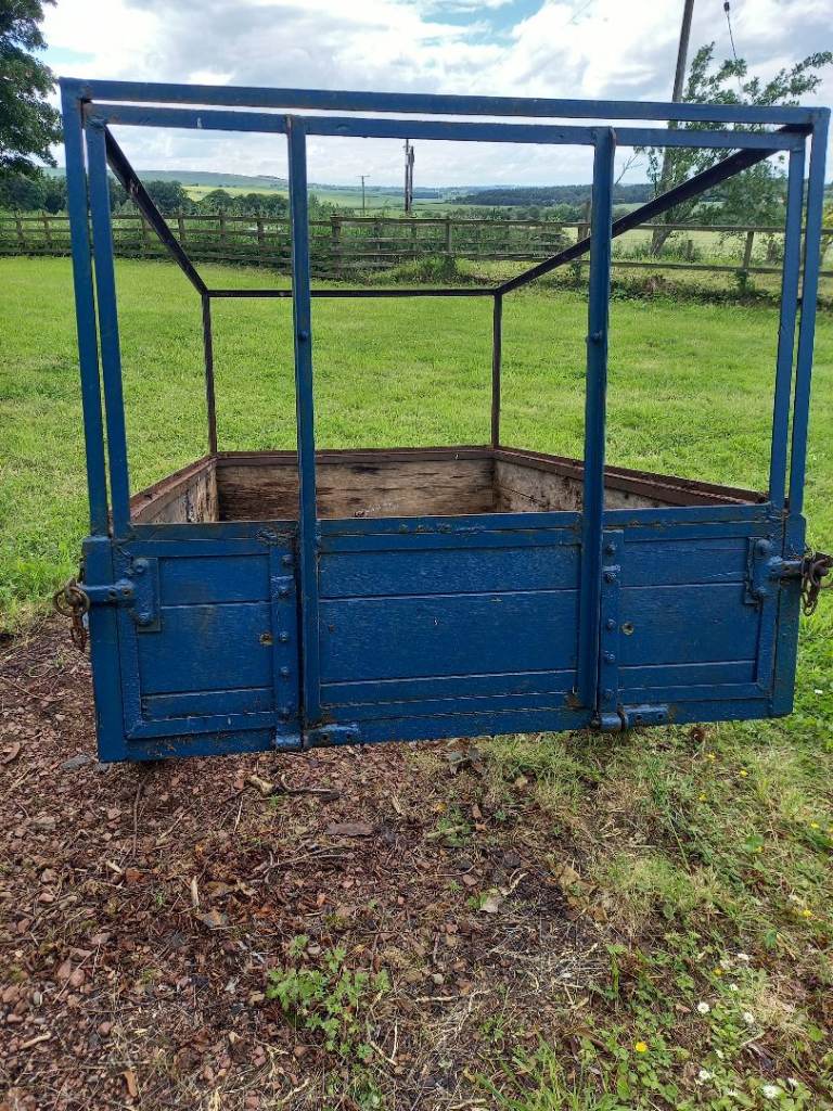 Sturdy Blue Metal & Wood Trailer Frame