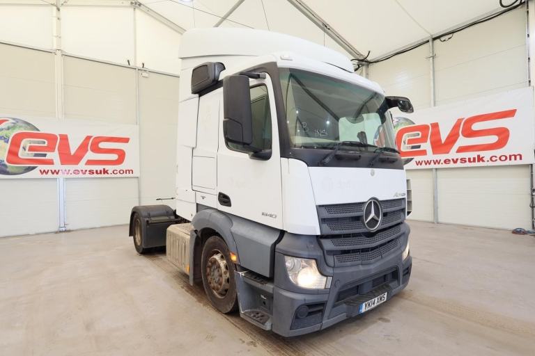 2014 (14 PLATE) Mercedes Benz Actros 1840 4x2 Euro 6 Tractor Units