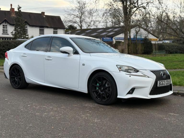 2013 Lexus IS 300h F-Sport 4dr CVT Auto SALOON PETROL/ELECTRIC Automatic