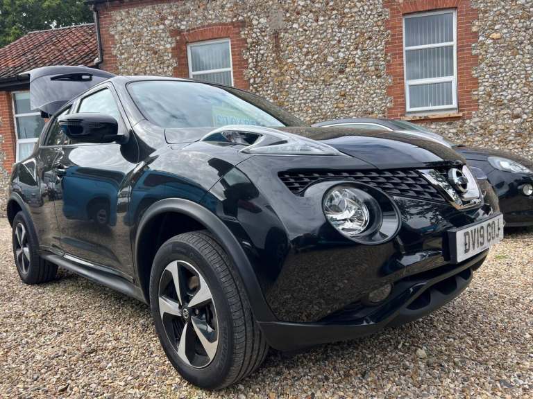 2019 Nissan Juke 1.6 Bose Personal Edition XTRON Euro 6 5dr HATCHBACK Petrol Automatic