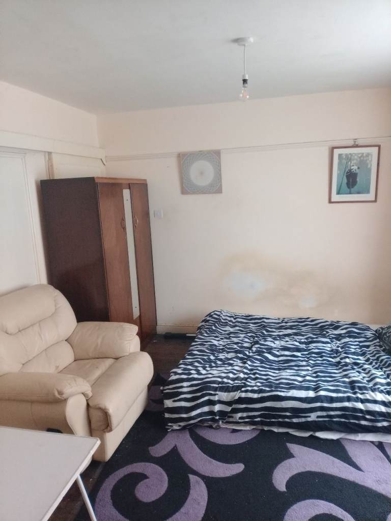 Room to rent bills included