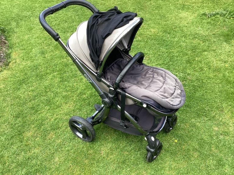 Egg 2 Stroller Pushchair finished in Cobalt Fabric and Gun Metal Mirror Chassis