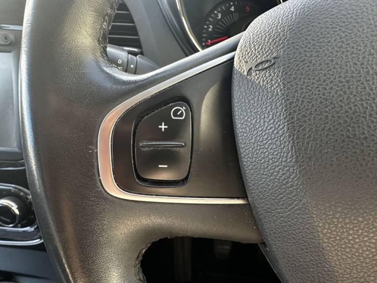 2017 Renault Captur 1.5 dCi 90 Dynamique Nav 5dr HATCHBACK DIESEL Manual