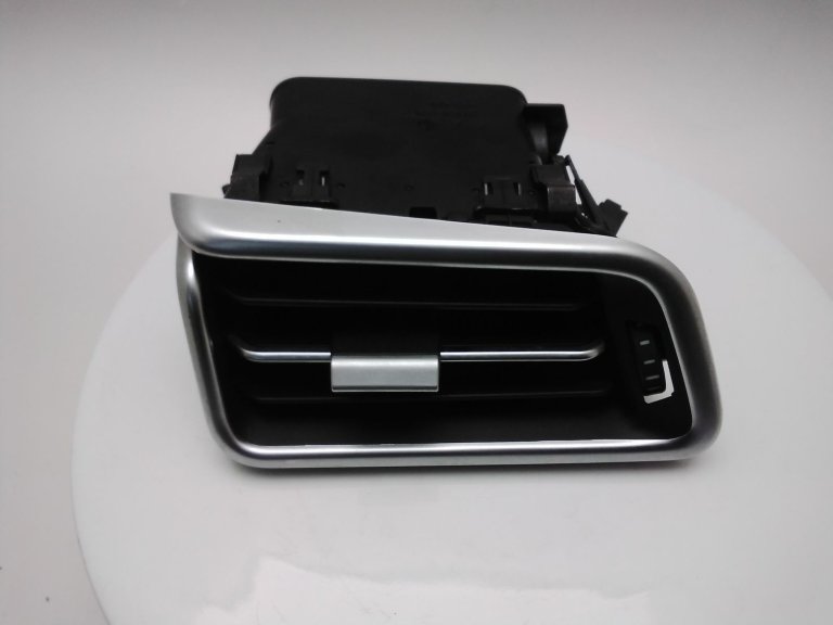 Maserati Ghibli Interior Dashboard Air Vent 2013-2023 670019062