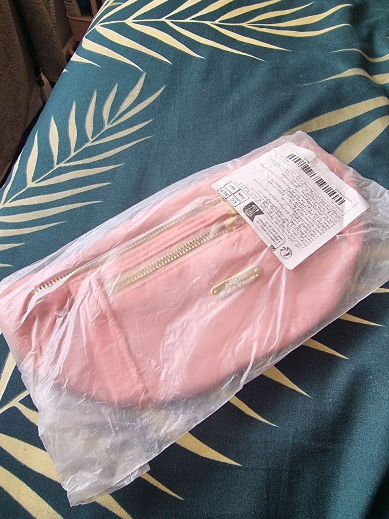 Bum bag & purses