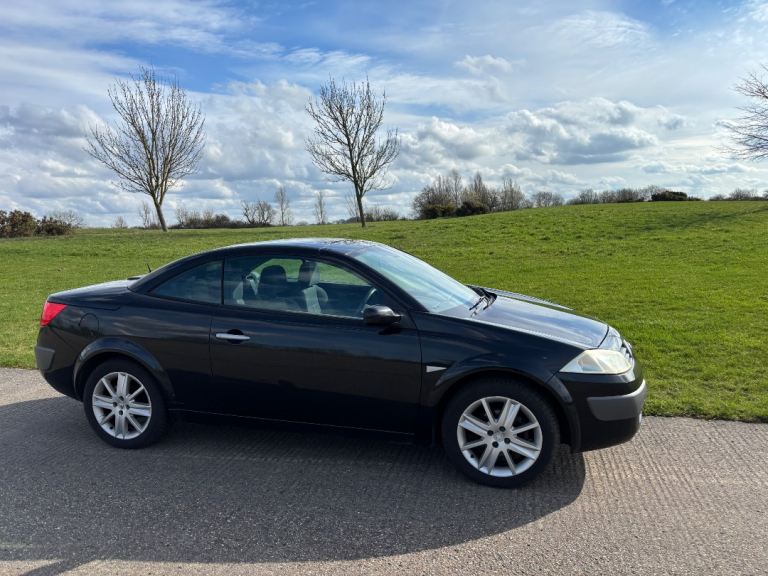 Renault, MEGANE, Convertible, 2005, Manual, 1598 (cc), 2 doors