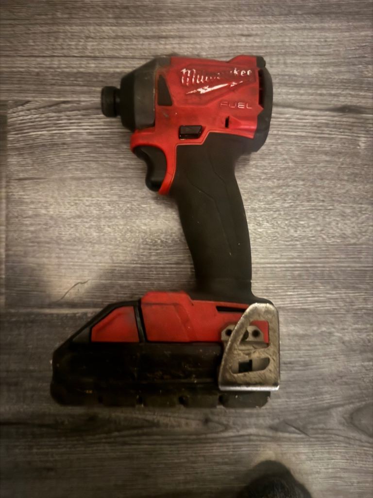 Milwaukee impact gun