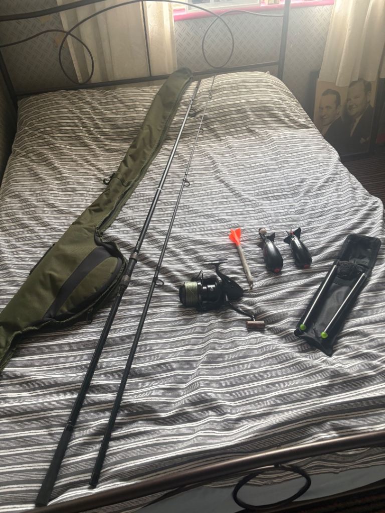 Fox warrior 12 ft 5.50 spod rod 
