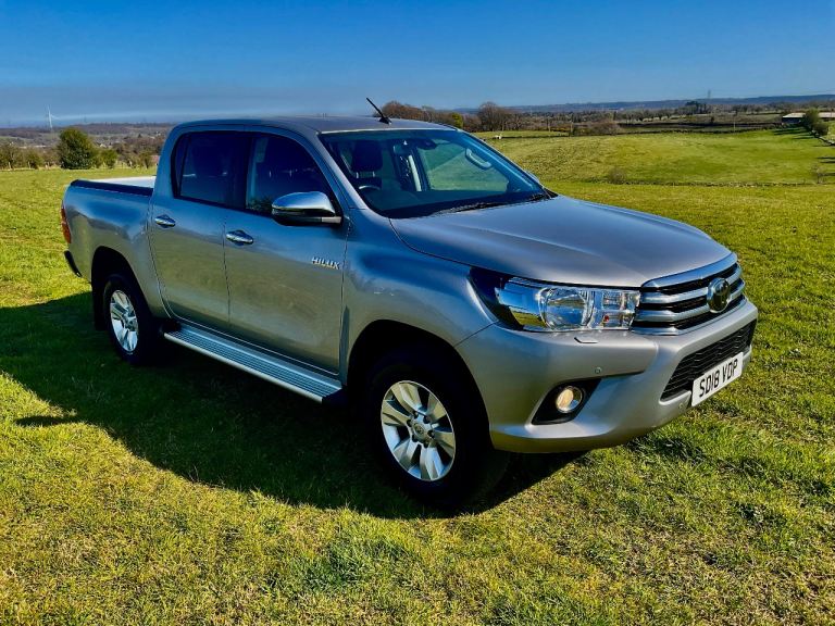 2018 Toyota, HILUX, Pick Up, 2018, Manual, 2393 (cc)