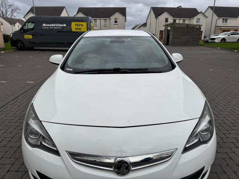2013 Vauxhall Astra GTC 1.4T Sport 140 SRI Coupe — 68,000 Miles | ULEZ | Maintenance Log Book