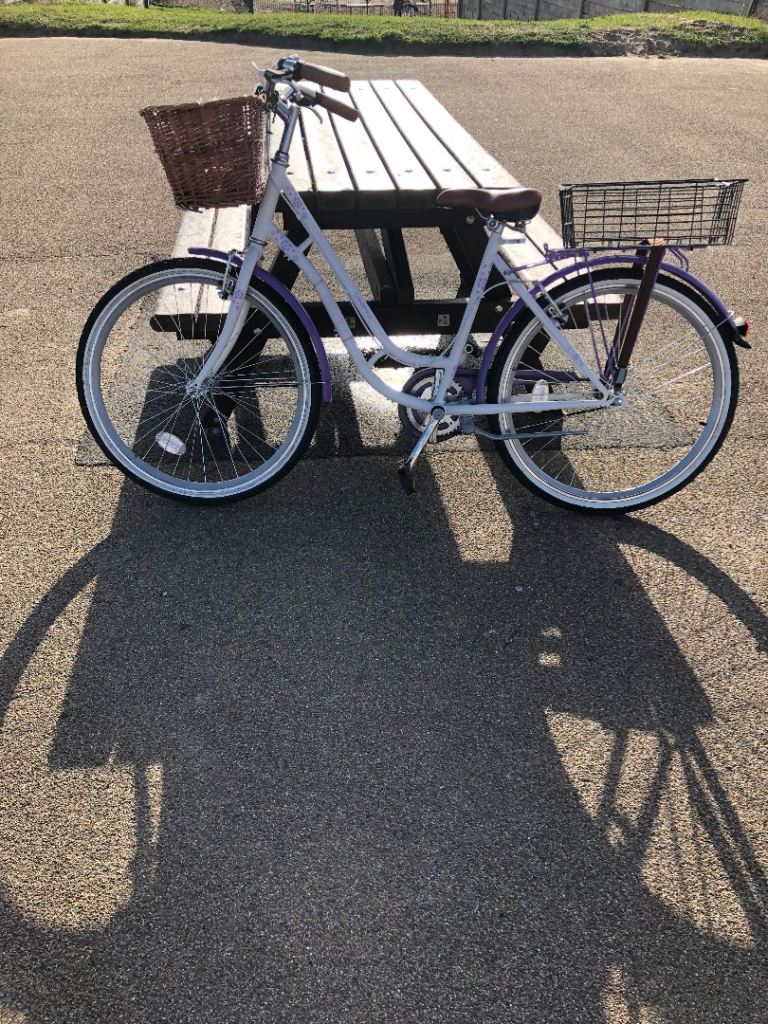 Women’s bicycle 