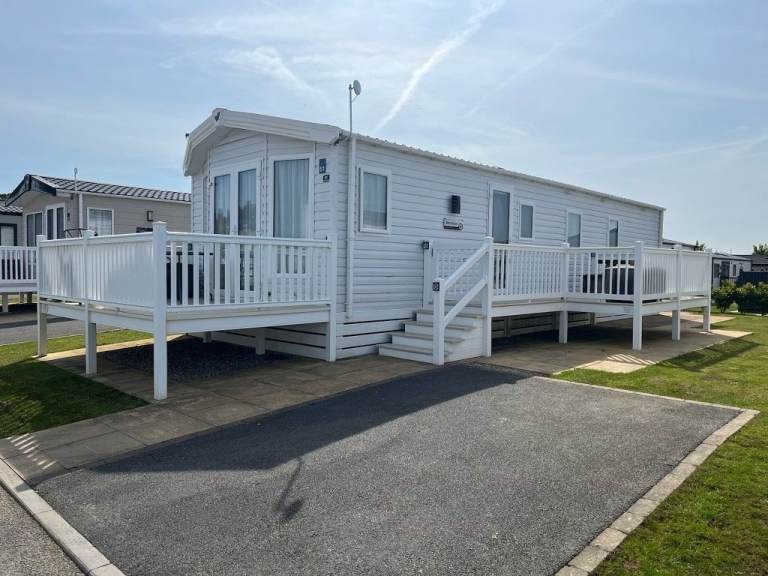 2018 Willerby Winchester static caravan for sale at Pentire Coastal Holiday Park, Bude,  Cornwall