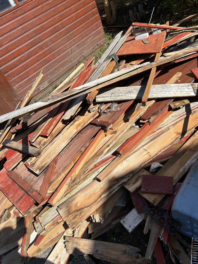 Free firewood shed
