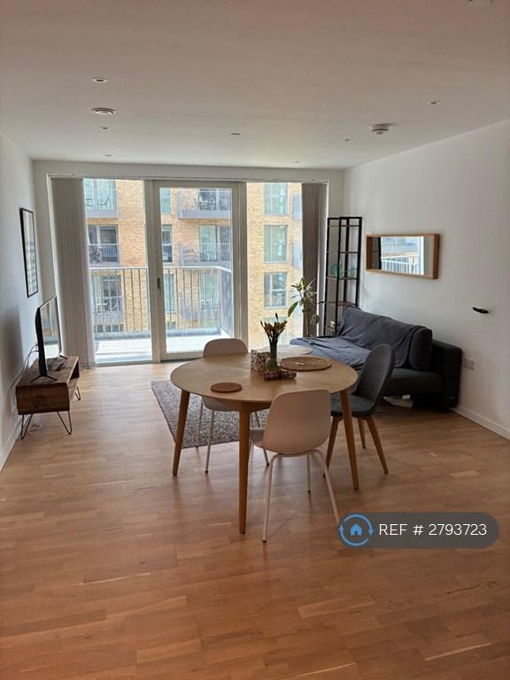 1 bedroom flat in Kingwood Apartments, London, SE8 (1 bed) (#2793723)