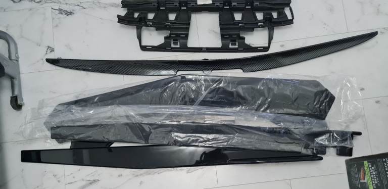 Mercedes Front and Rear diffuser 