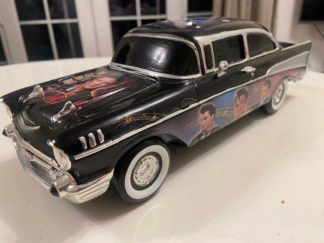 SUPER SUPER RARE: Elvis 'King of the Road Bel Air' Car *NUMBERED NR NEW*