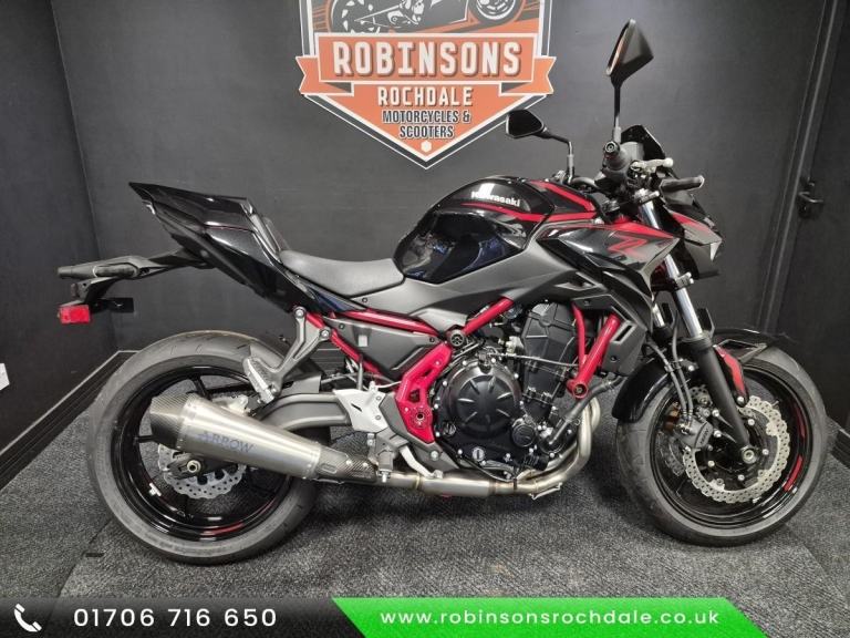 2025 Model Kawasaki Z650 Performance Edition.
