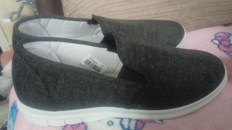 summer canvas plimsolls lightweight footwear, size 9 , unisex