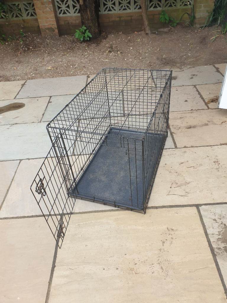 Dog cage 