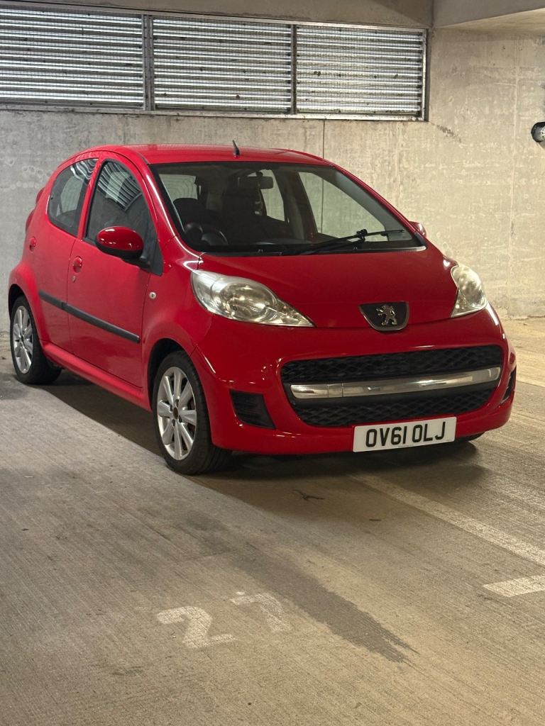 Peugeot, 107, Hatchback, 2012, Manual, 998 (cc), 5 doors