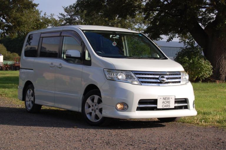 NISSAN SERENA HIGHWAY S V AERO SELECTION White Auto Petrol 2010