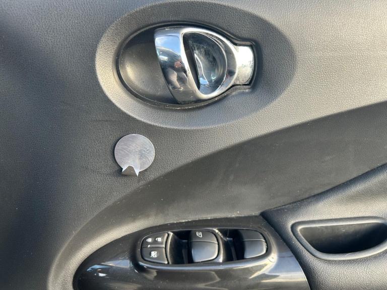 2016 Nissan Juke 1.6 Tekna XTRON Euro 6 5dr HATCHBACK Petrol Automatic