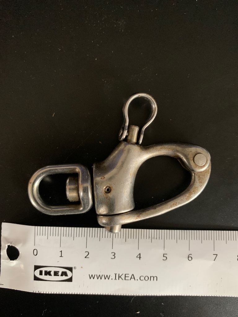  STAINLESS STEEL SWIVEL SNAP SHACKLE