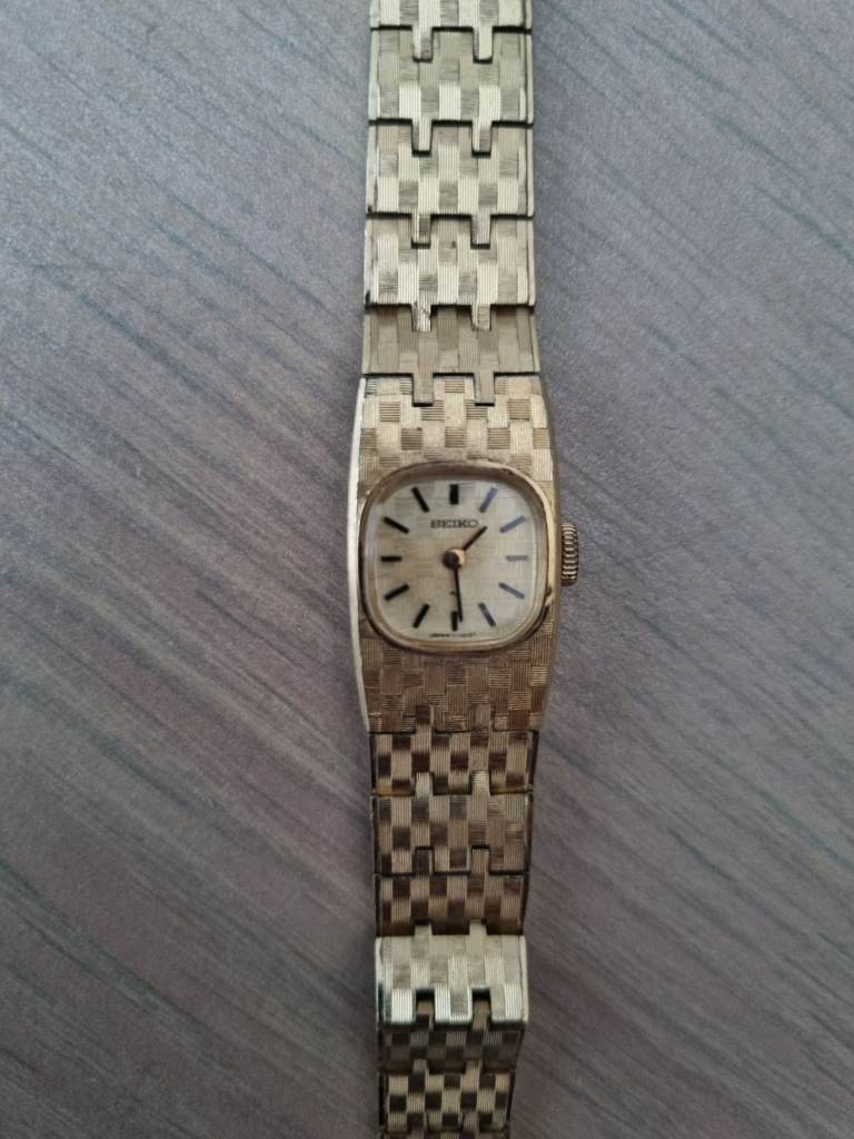 BEAUTIFUL RARE LADIES SEIKO WATCH